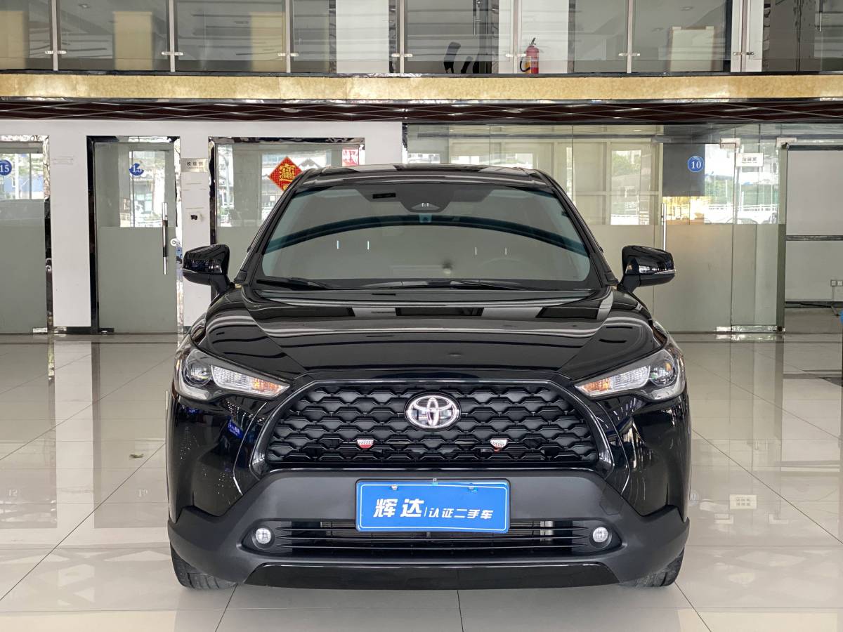 Toyota Corolla Cross 2023 immagine di auto #2