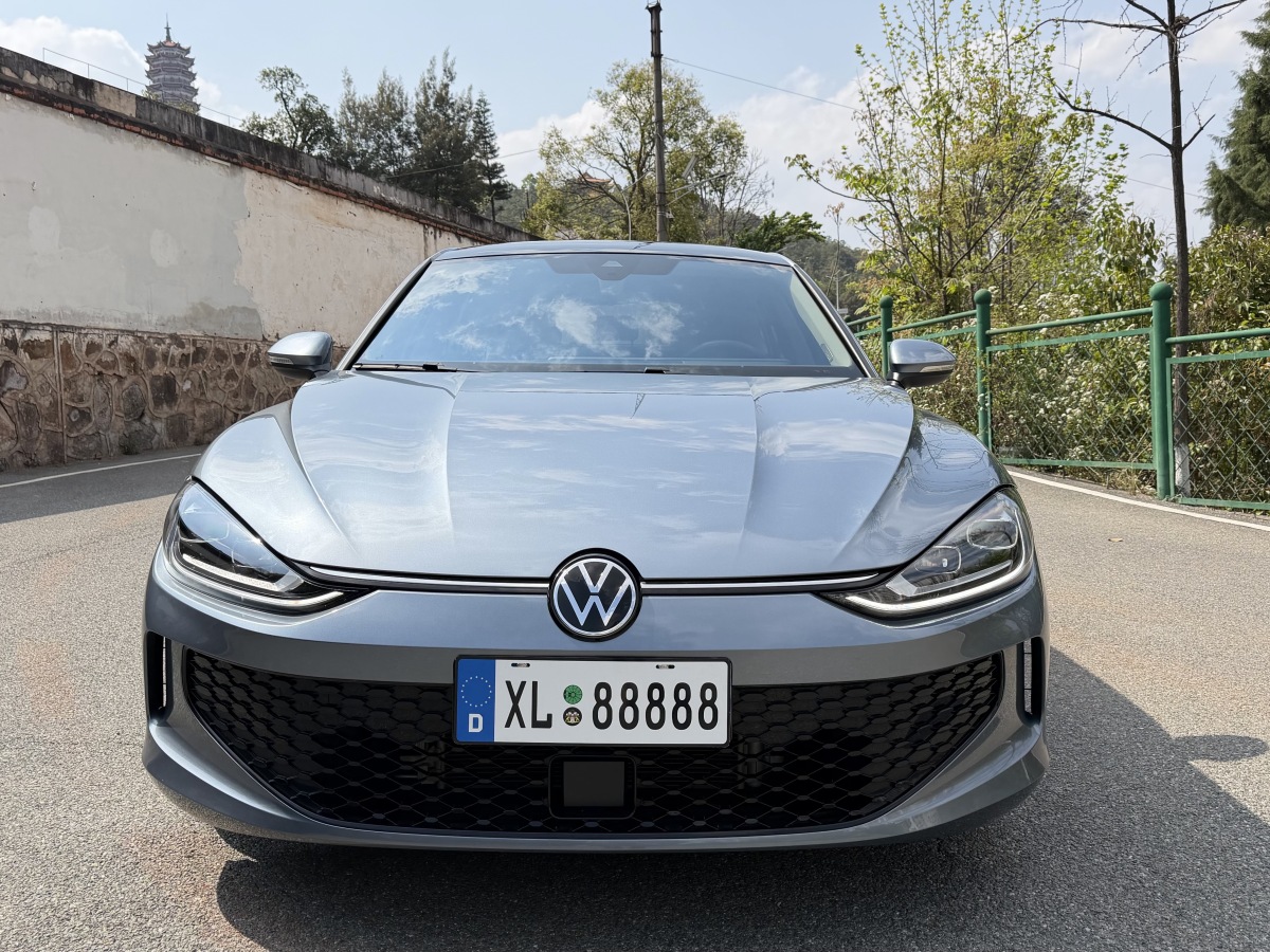 Volkswagen Lamando 2022 car image #2