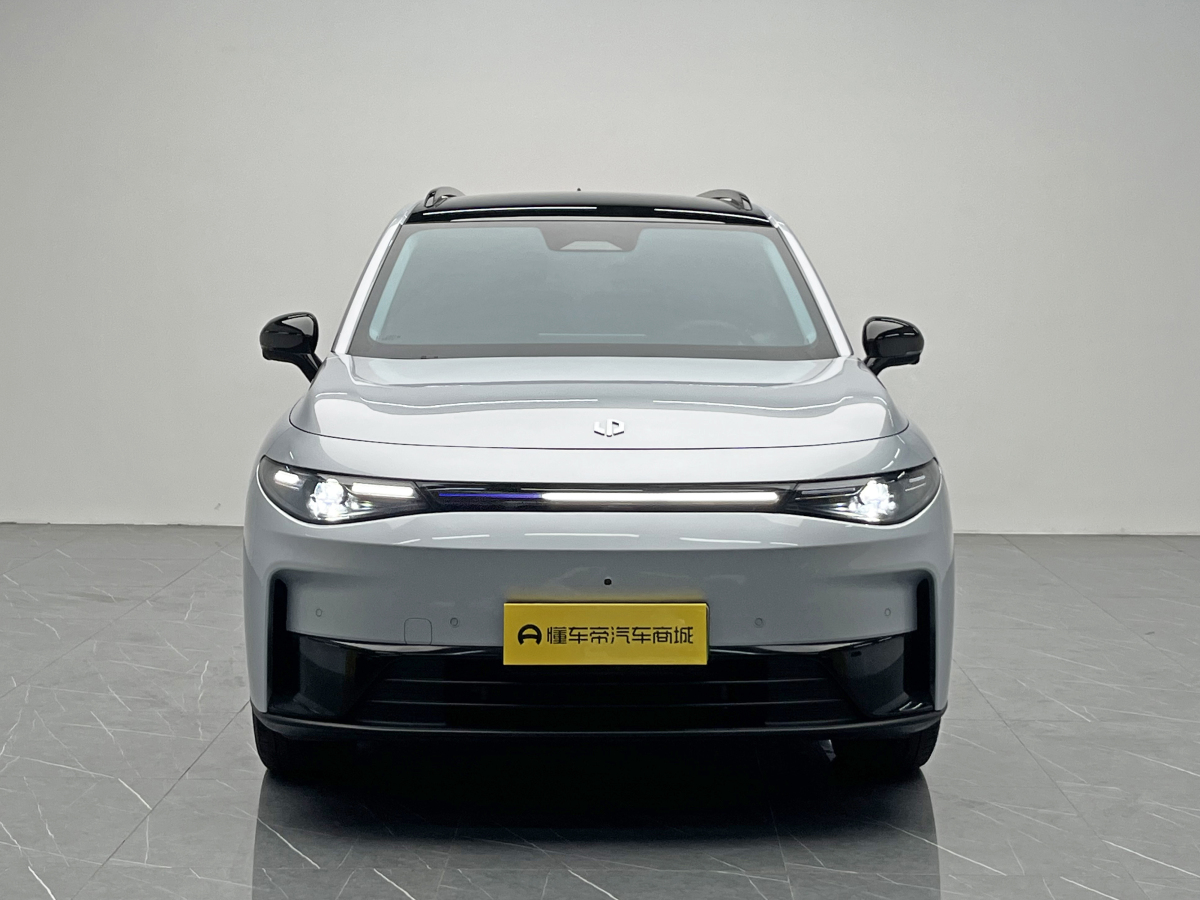 零跑汽车 零跑C16 2025 汽车图片 #2