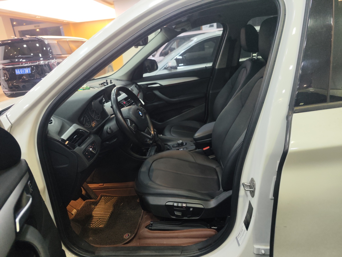 BMW X1 2016 car image #2