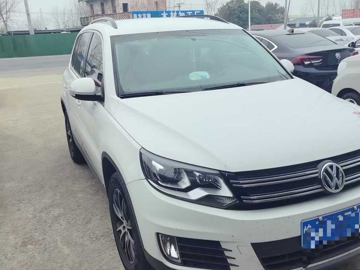 Volkswagen Tiguan 2016 car image #2