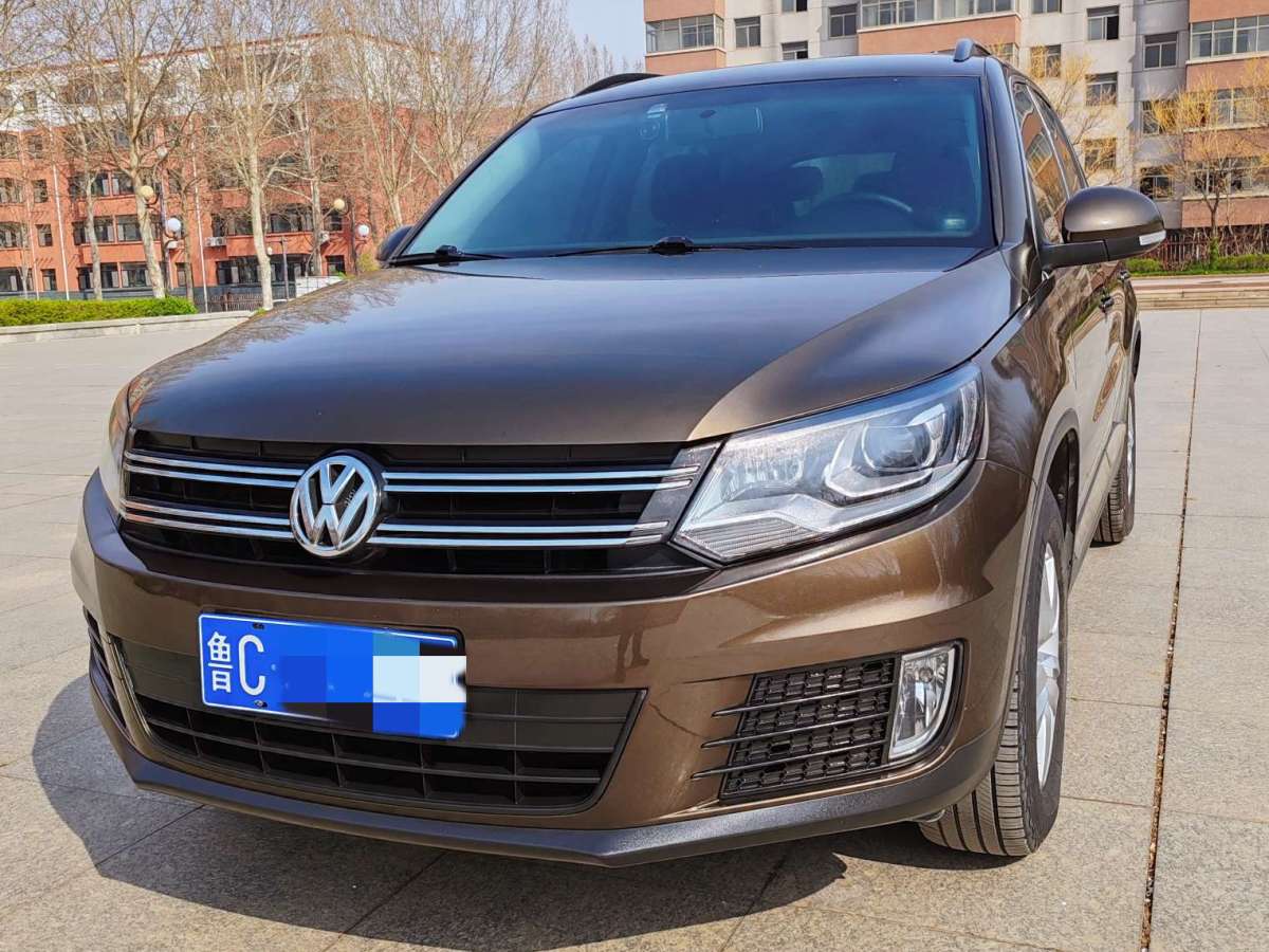 Volkswagen Tiguan 2013 car image #2