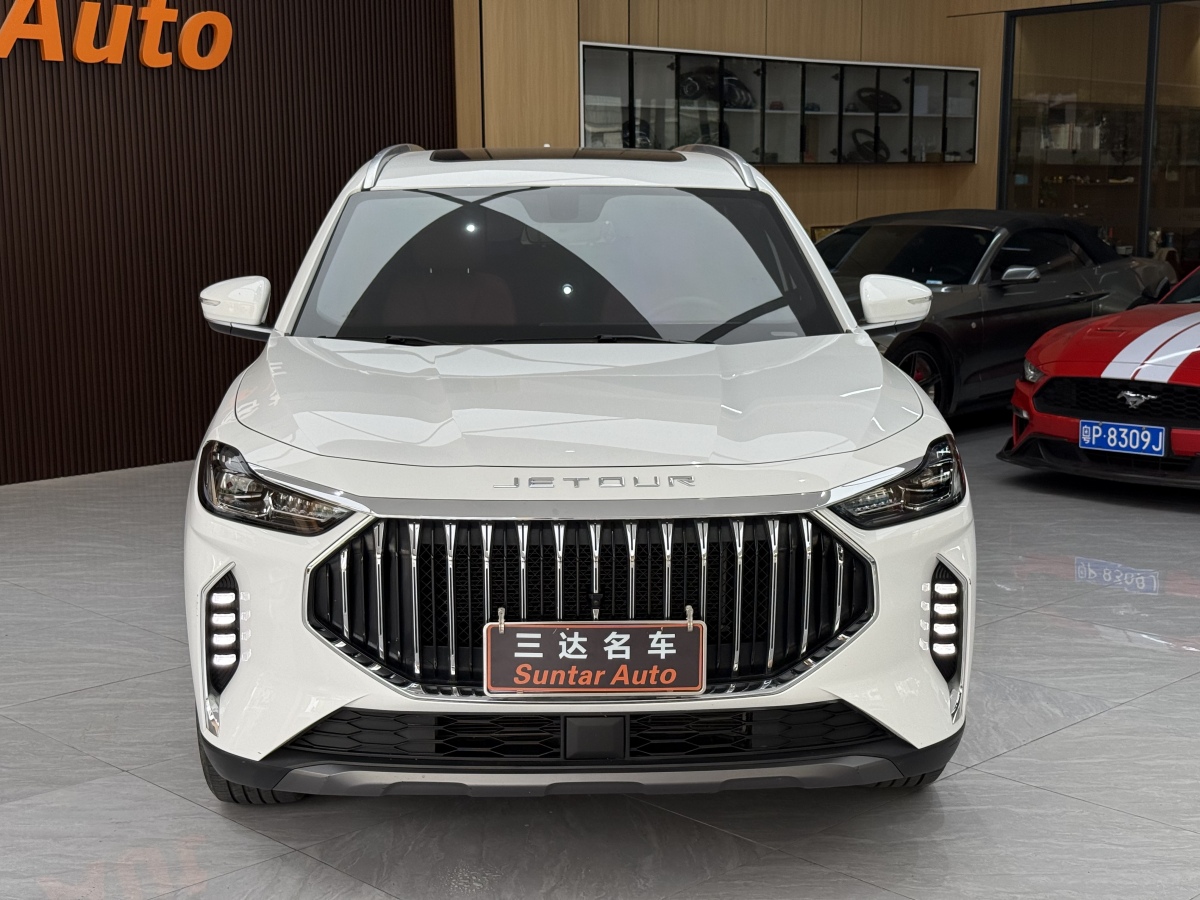 Jetour X70 PLUS 2023 car image #2