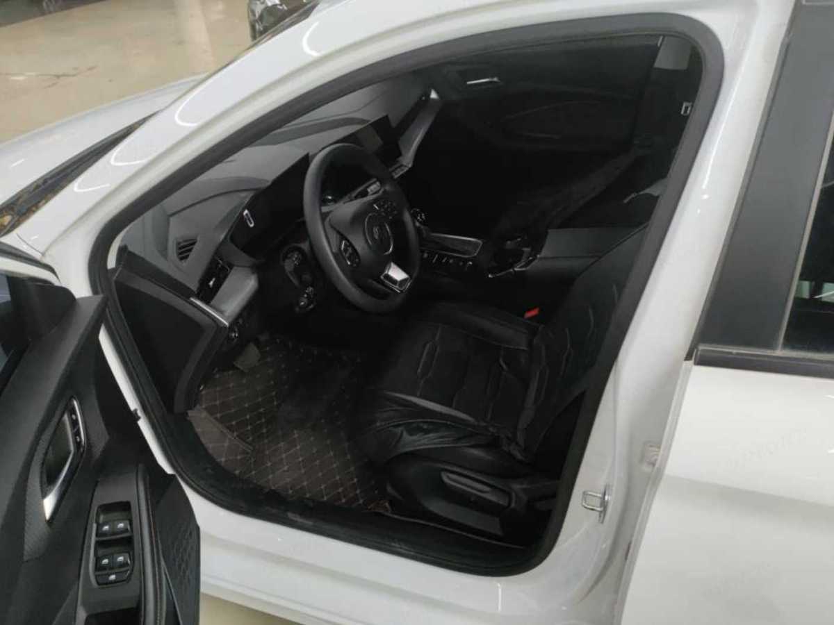 MG 5 2020 car image #2