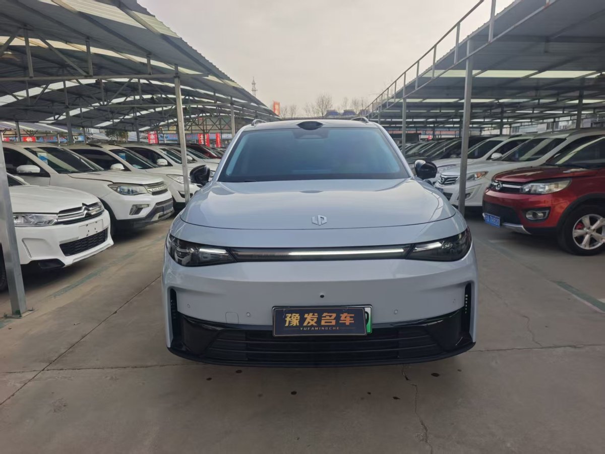 零跑汽车 零跑C16 2025 汽车图片 #2