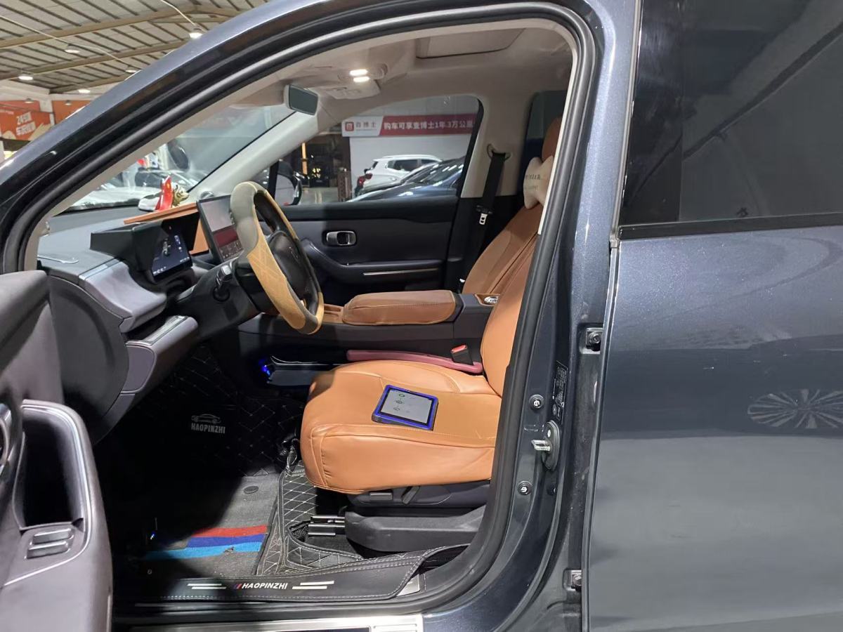 零跑汽车 零跑C16 2024 汽车图片 #2