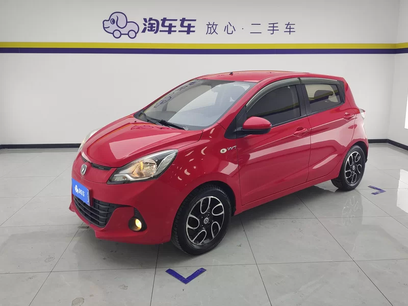 Changan BenBen 2015 صورة سيارة #2