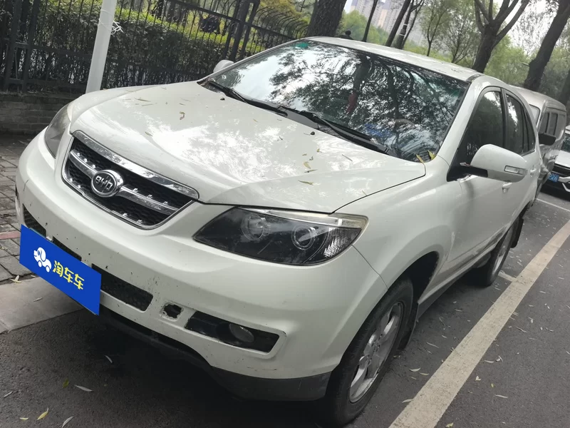BYD S6 2015 #2 BYD S6 2015 car image #2