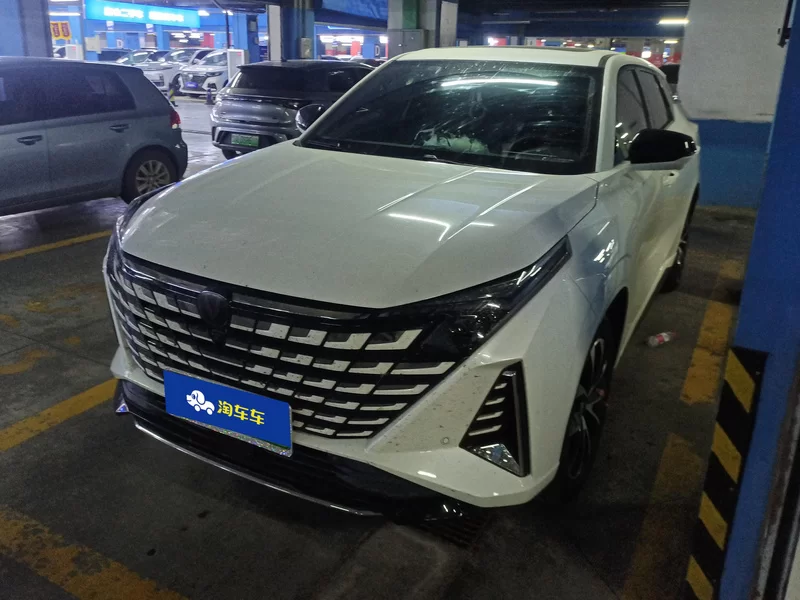 Changan UNI-Z 2024 car image #2