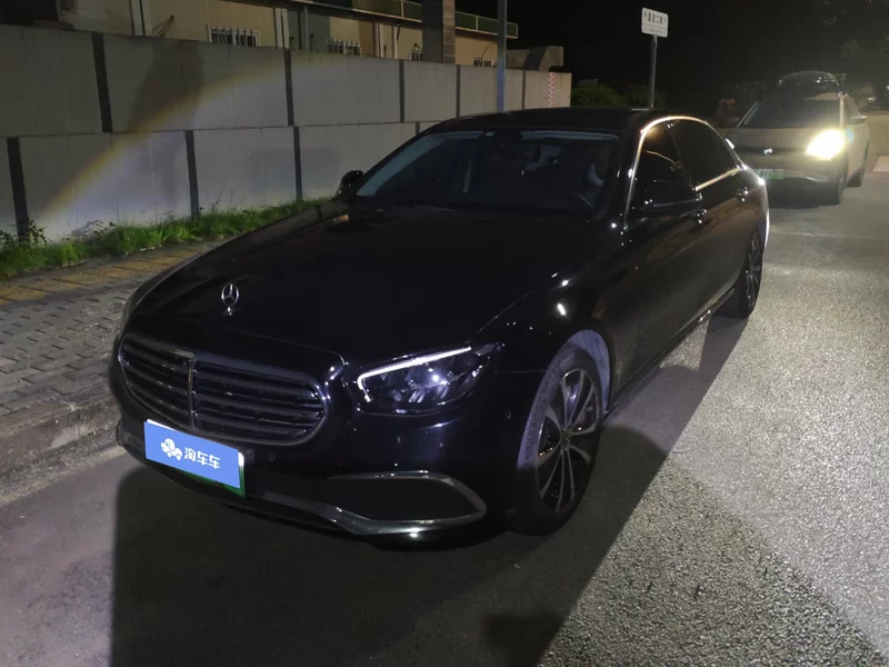 Mercedes-Benz E Class New Energy 2022 car image #2