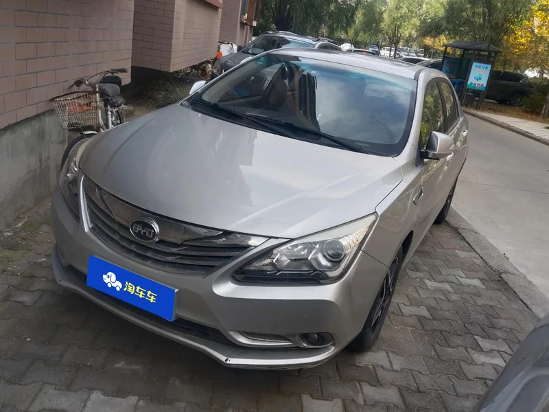 BYD G5 2014 изображение автомобиля #2