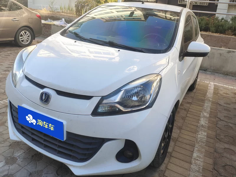 Changan BenBen 2017 car image #2
