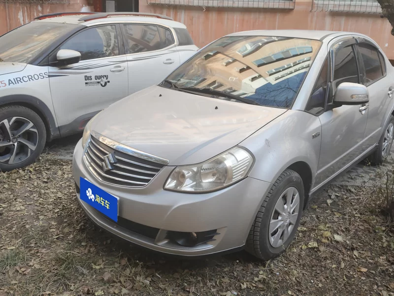 Suzuki SX4 Sedan 2012 image de voiture #2