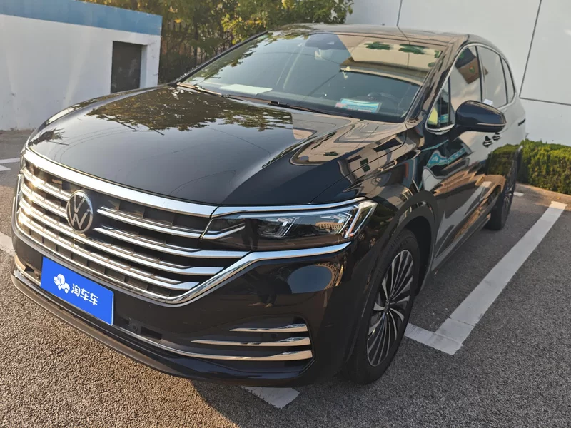 Volkswagen Viloran 2020 car image #2