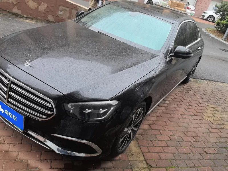 Mercedes-Benz E Class New Energy 2023 car image #2