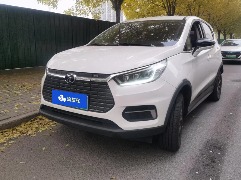 BYD Yuan New Energy 2020 car image #2