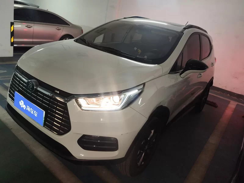 BYD Yuan New Energy 2019 #2 BYD Yuan New Energy 2019 car image #2