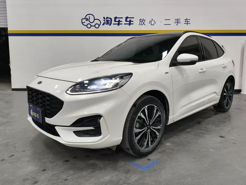 Ford Escape 2020 صورة سيارة #2