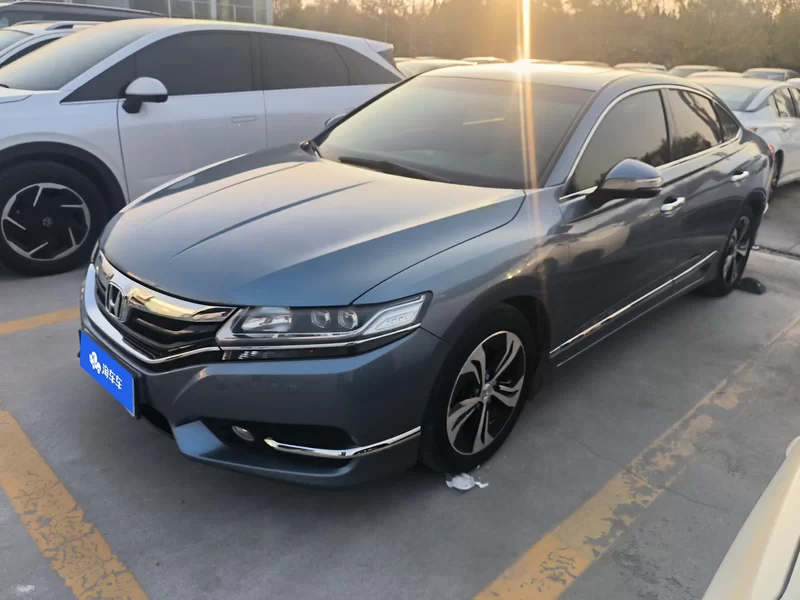 Honda Spirior 2014 #2 Honda Spirior 2014 car image #2