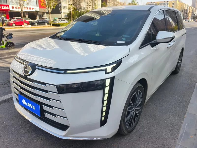 GAC Trumpchi E8 2024 car image #2