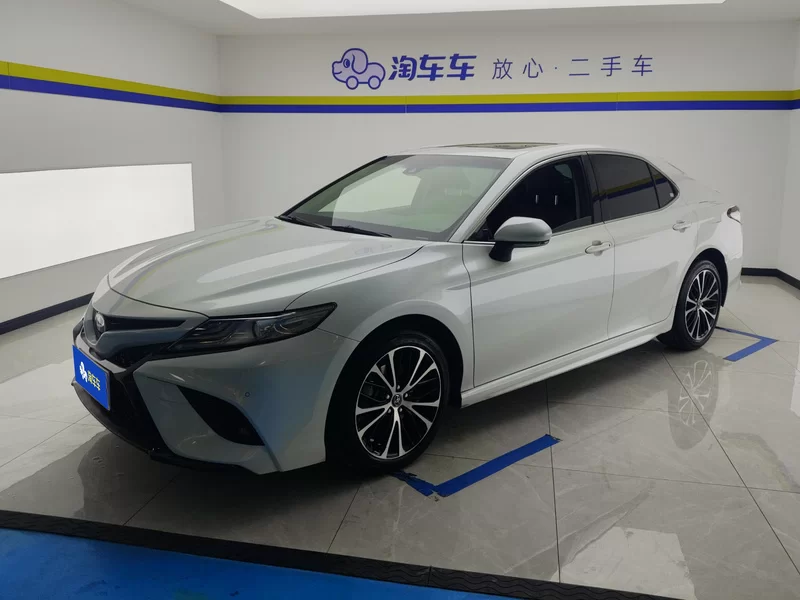 丰田 凯美瑞 2019 汽车图片 #2