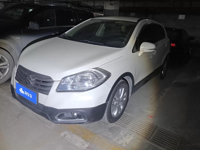 Suzuki S-Cross 2016 صورة سيارة #2