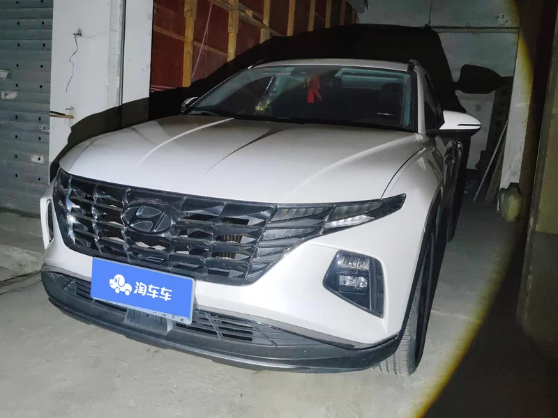 Hyundai Tucson 2021 car image #2