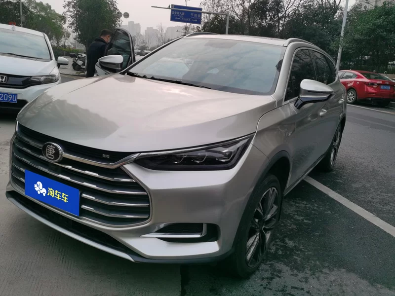 BYD Tang 2018 #2 BYD Tang 2018 car image #2