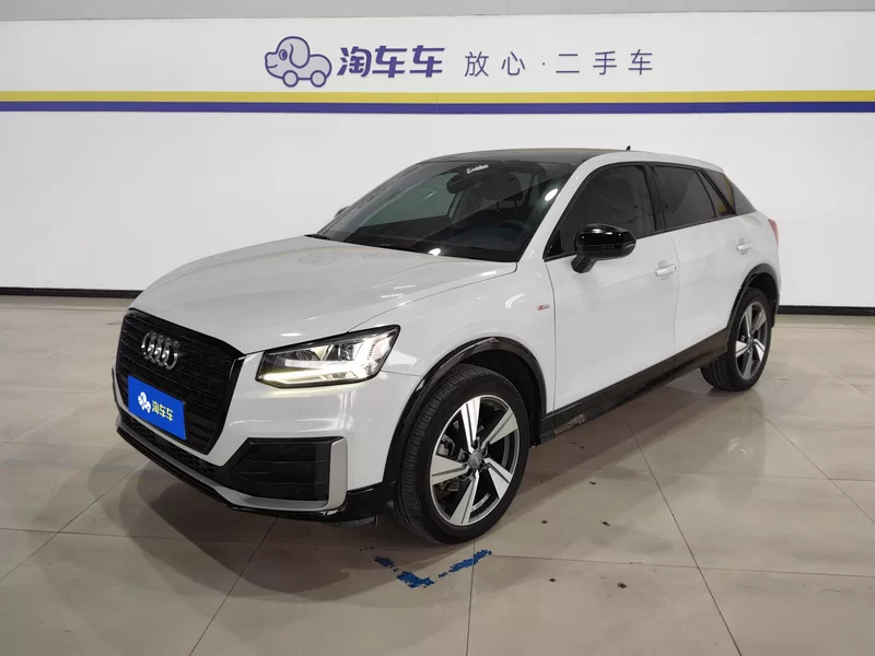 Audi Q2L 2020 car image #2