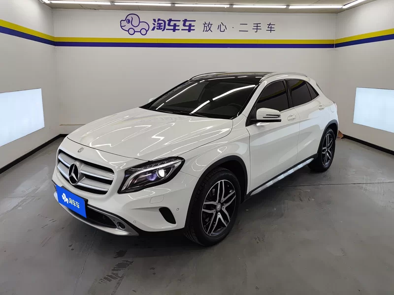 Mercedes-Benz GLA Class 2016 immagine di auto #2