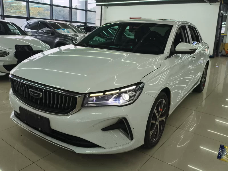 GEELY Emgrand 2022 car image #2