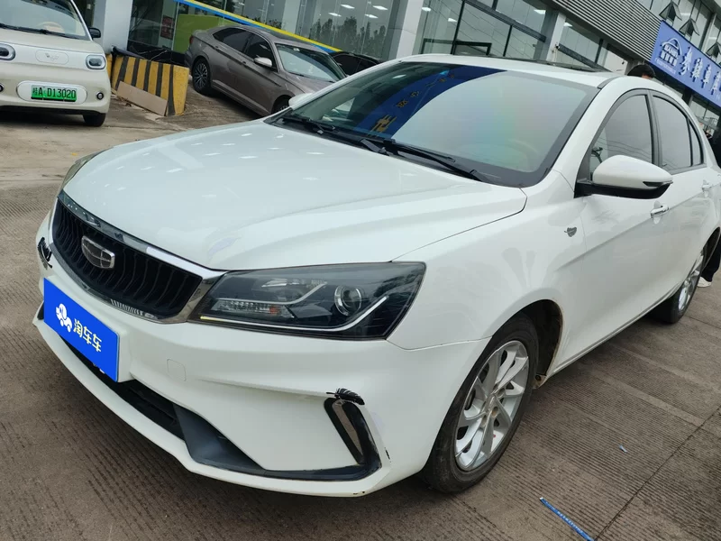 GEELY Emgrand 2021 car image #2