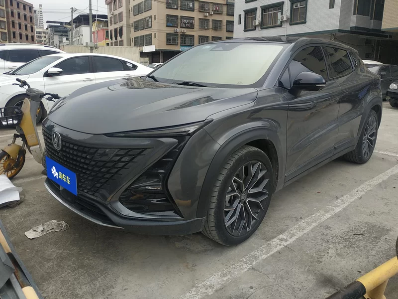 Changan UNI-T 2022 صورة سيارة #2