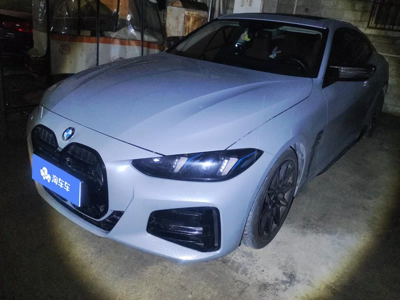 BMW 4 Series 2024 car image #2