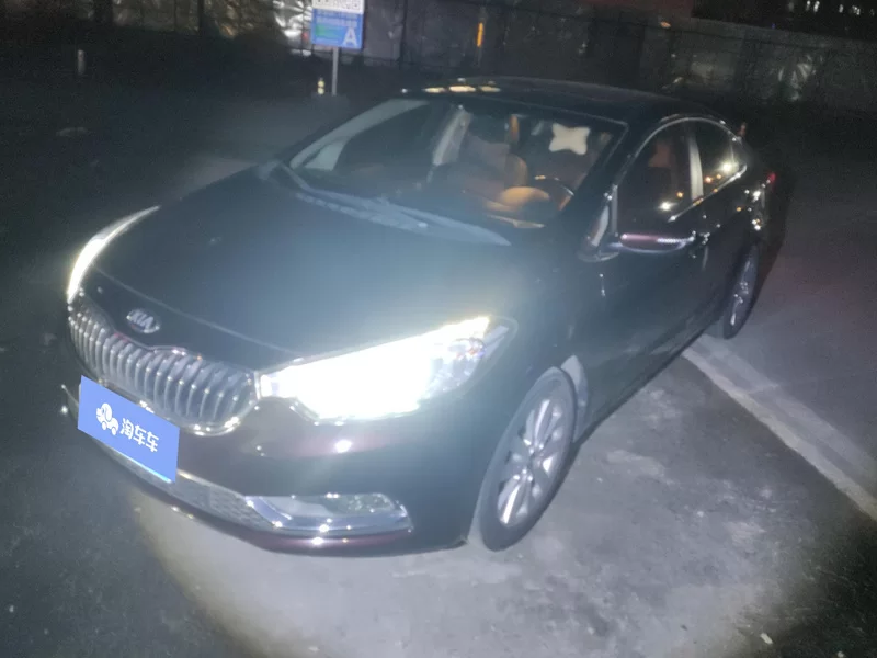 Kia K3 2013 car image #2