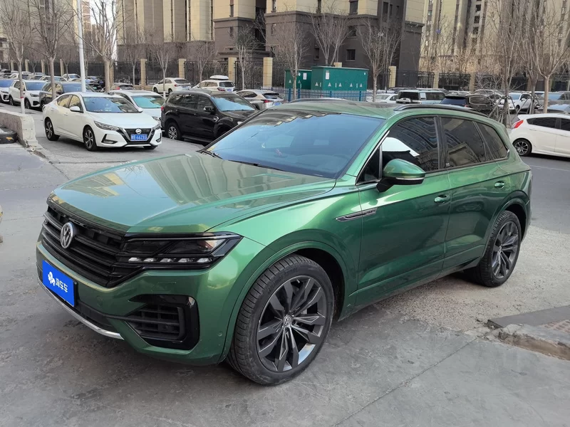 Volkswagen Touareg 2020 car image #2