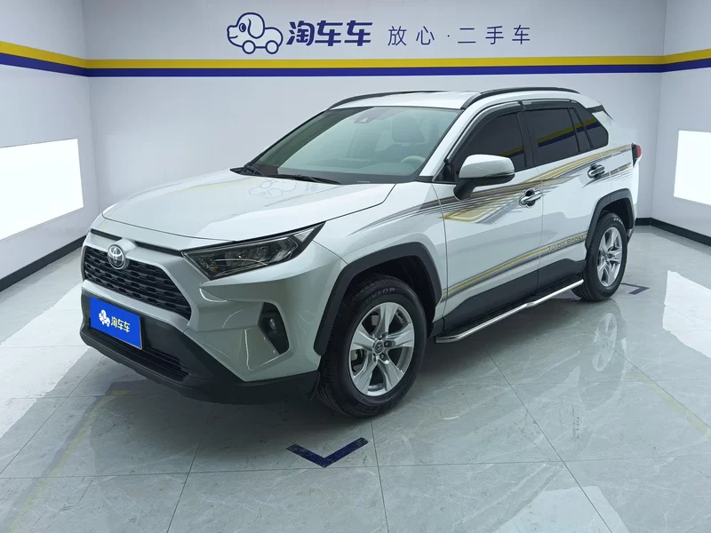 Toyota RAV4 2024 imagen de coche #2