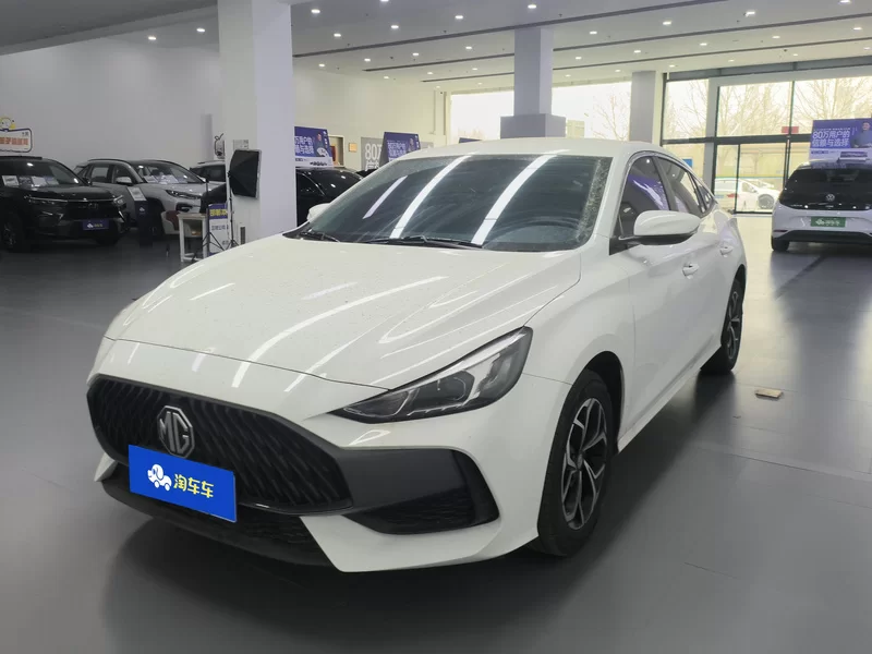 MG 5 2025 car image #2