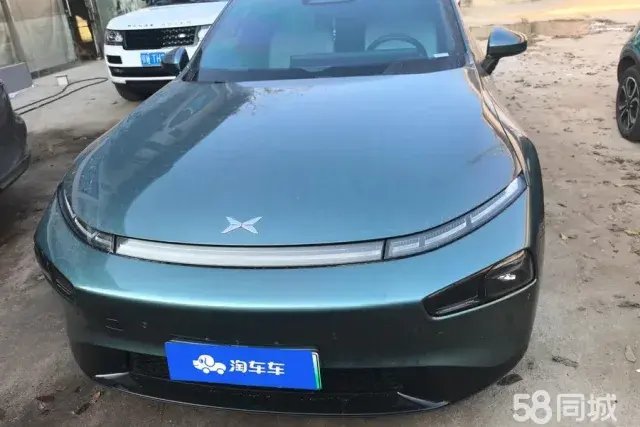 小鹏 小鹏P7 2023 汽车图片 #2