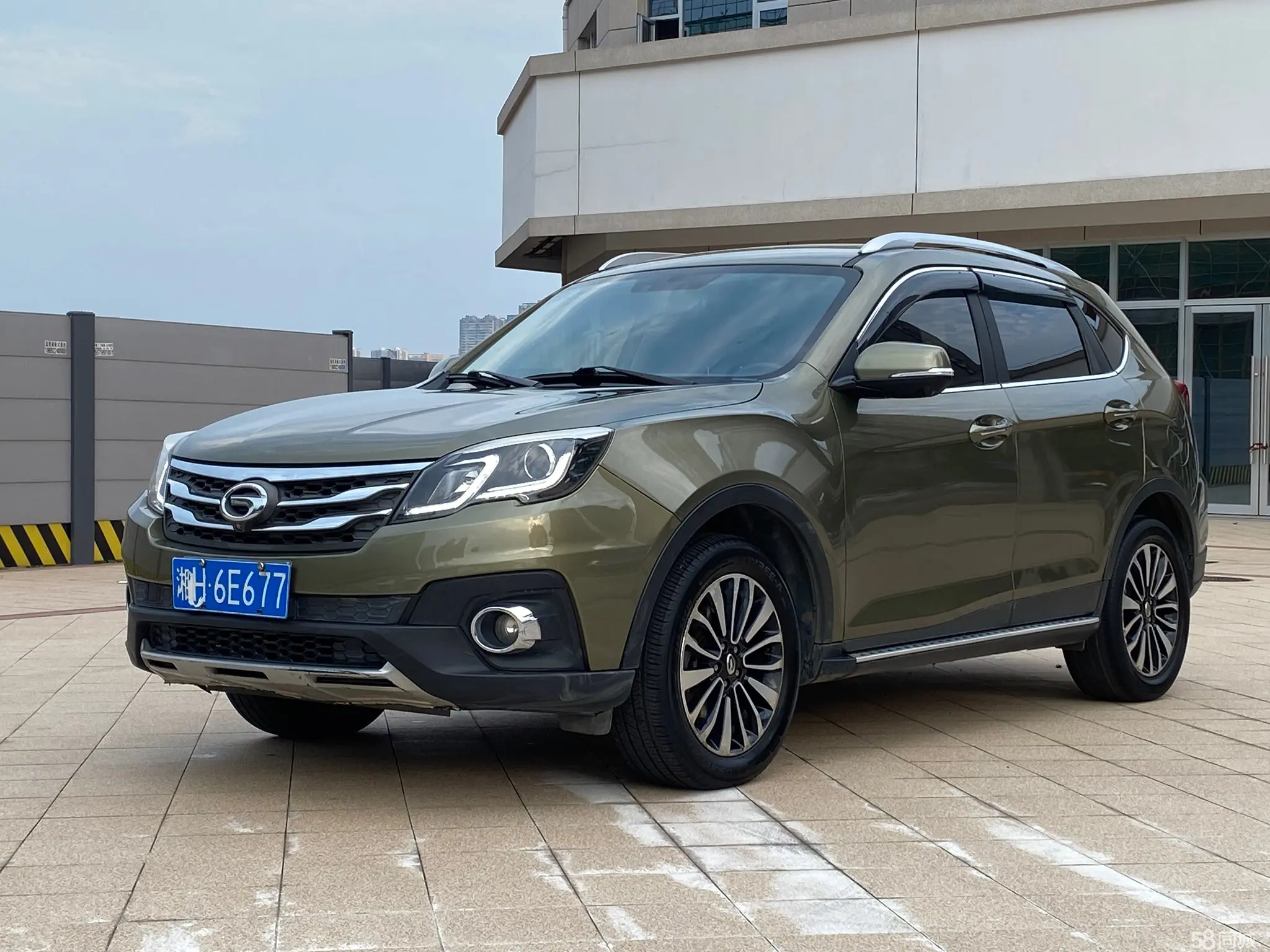 GAC Trumpchi GS5 Super 2015 immagine di auto #2