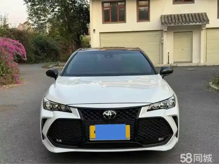 Toyota Avalon 2020 immagine di auto #2