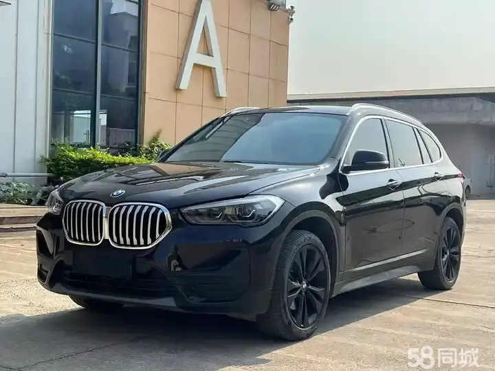 BMW i5 M60 2020 immagine di auto #2