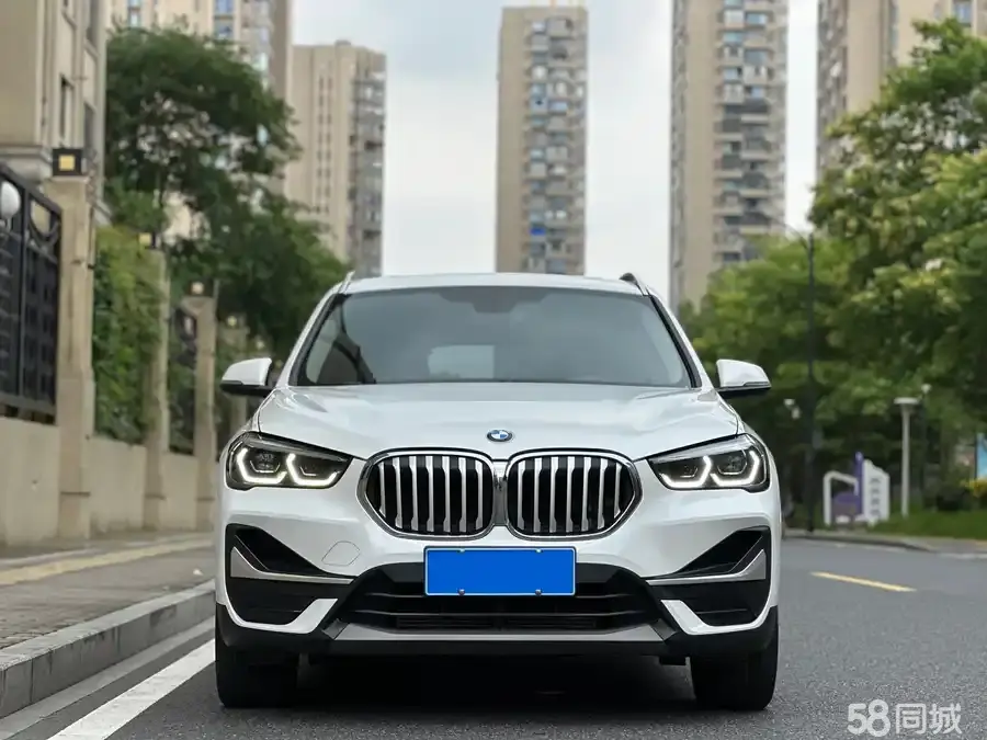 BMW X1 2021 car image #2