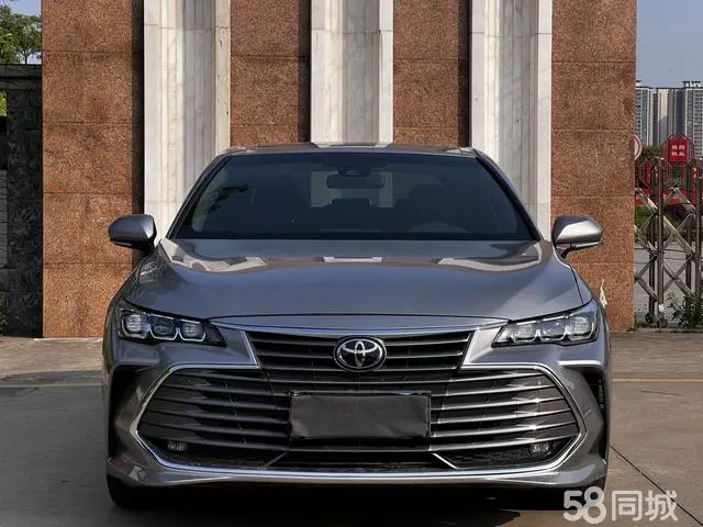 Toyota Avalon 2020 car image #2