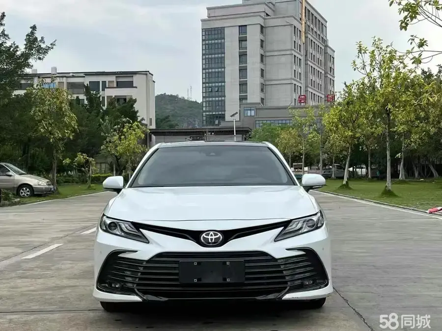 Toyota Camry 2023 #2 Toyota Camry 2023 car image #2