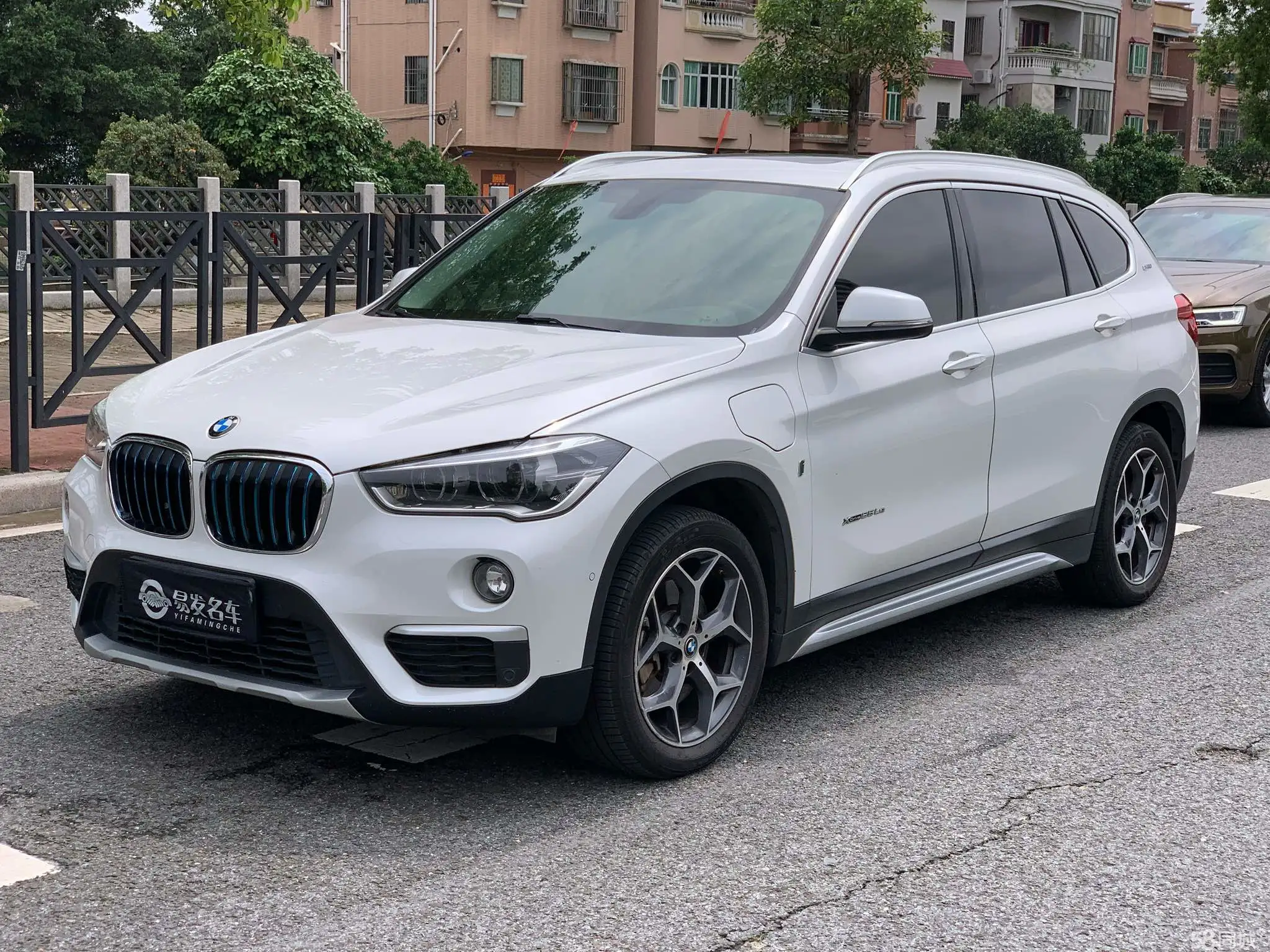 BMW X1 New Energy 2018 car image #2