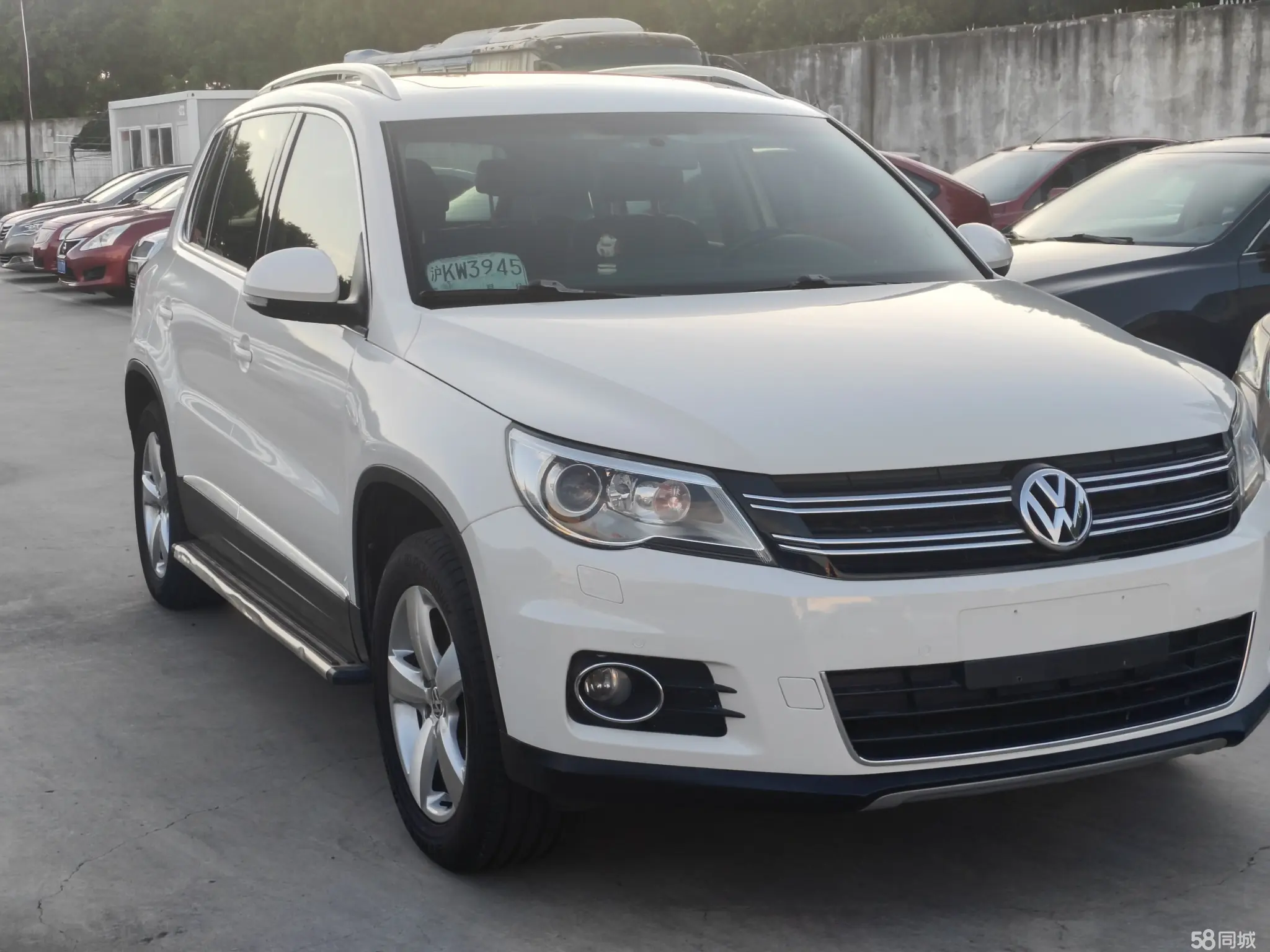 Volkswagen Tiguan 2010 #2 Volkswagen Tiguan 2010 car image #2