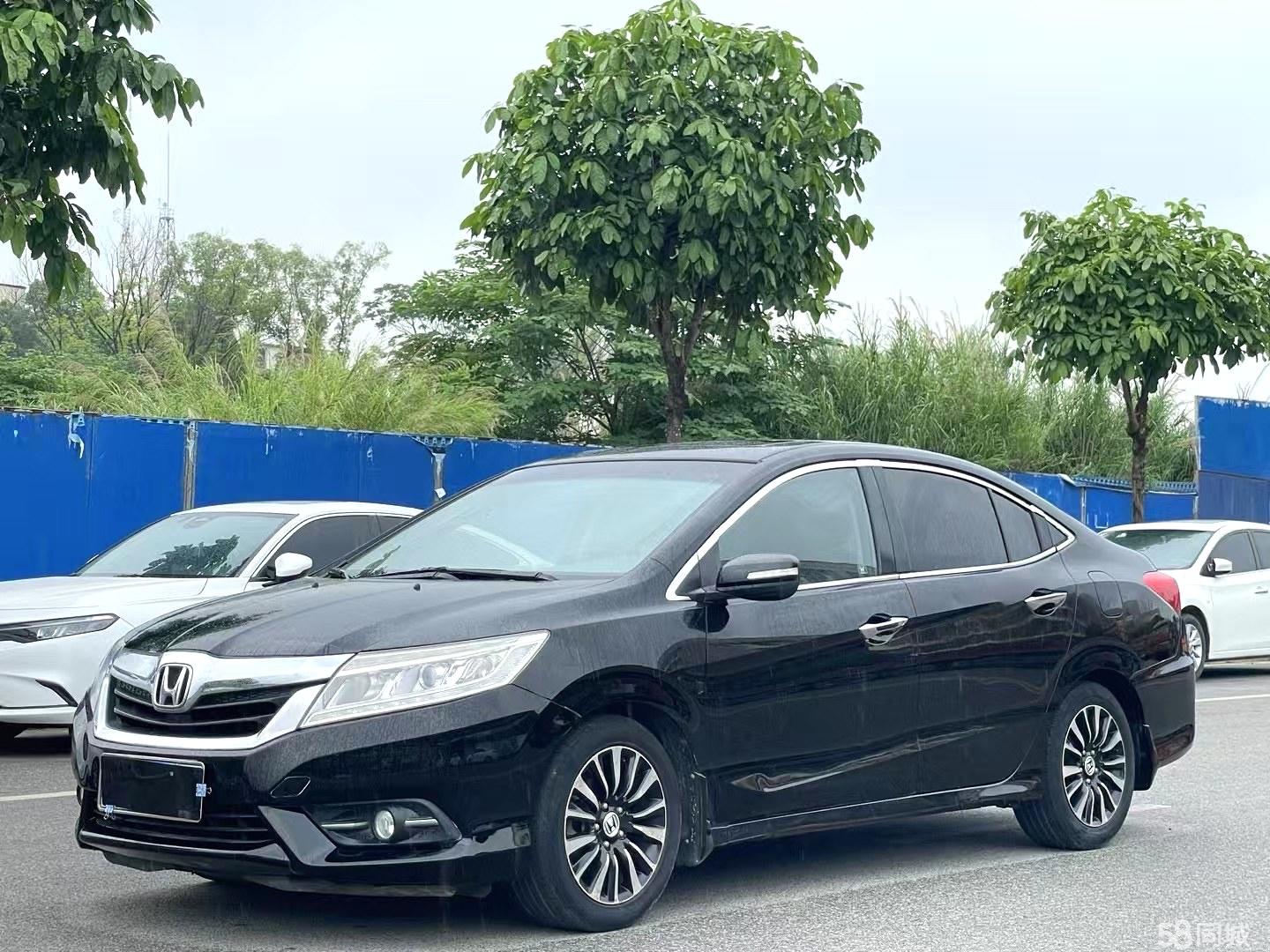 Honda Crider 2015 car image #2