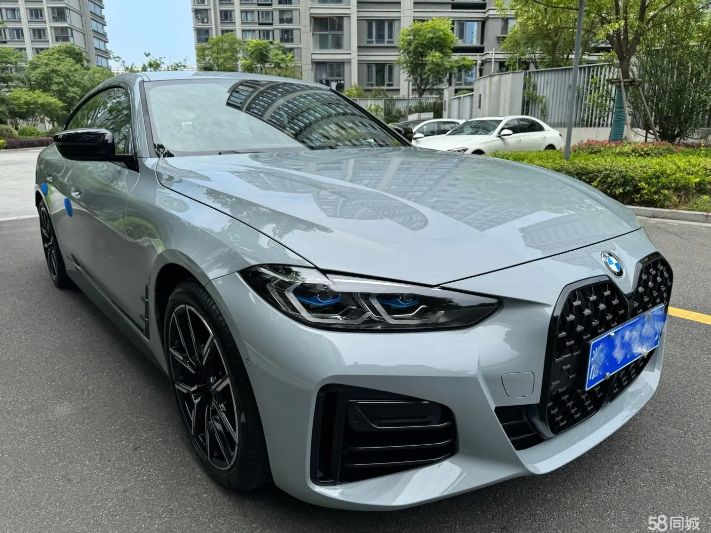 BMW 4 Series 2024 car image #2