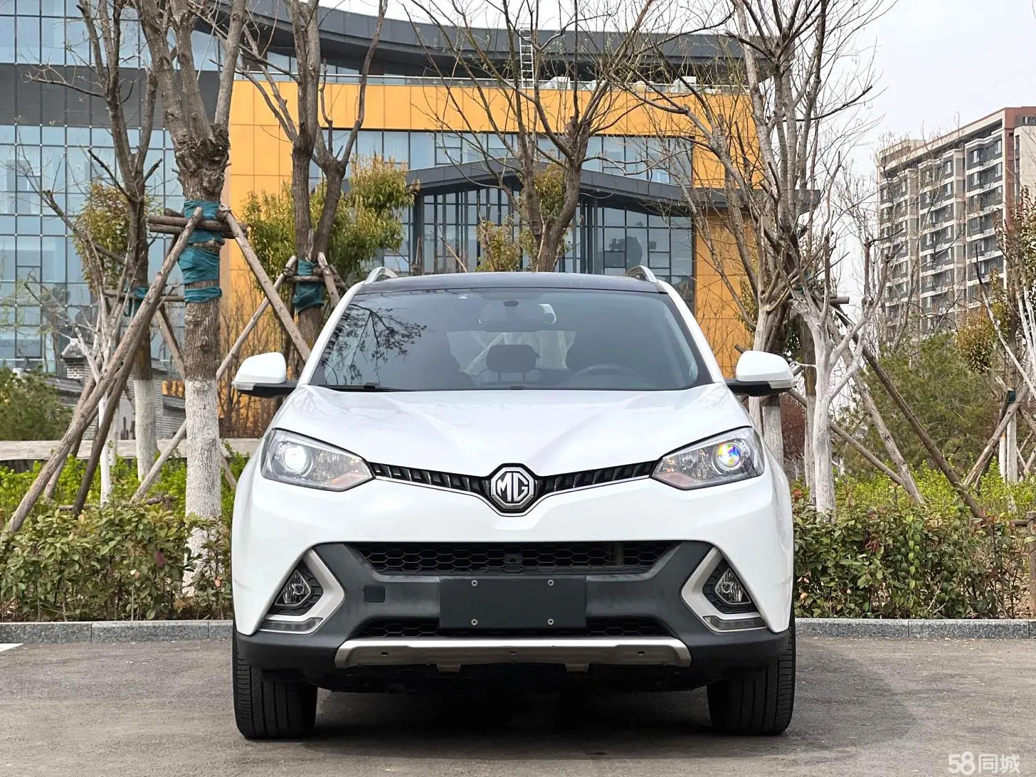 MG GS 2016 car image #2